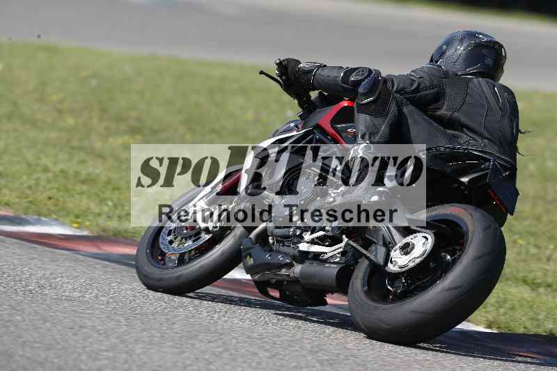 /44 09.08.2025 Plüss Moto Sport ADR/Einsteiger/54